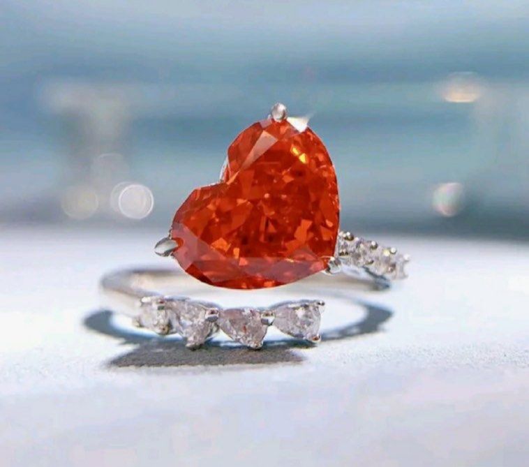 Delicate heart ring red top
