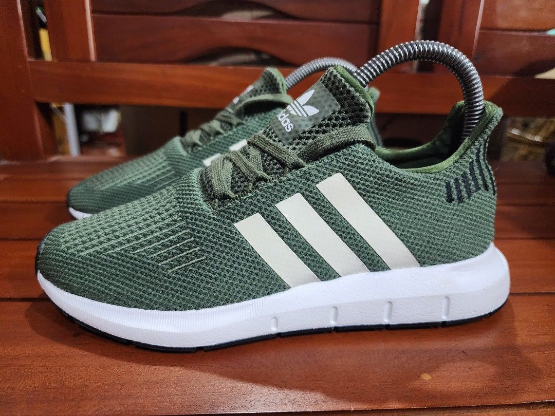 Women's adidas swift run sale store