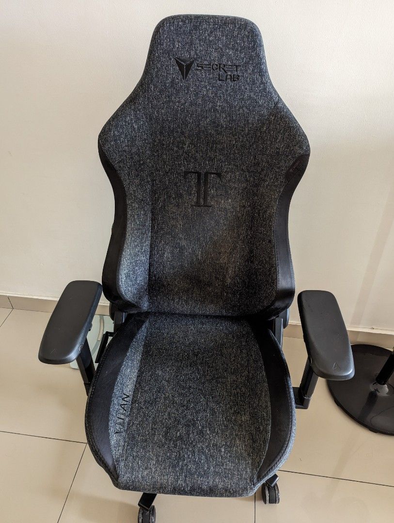 Secret lab titan deals soft weave