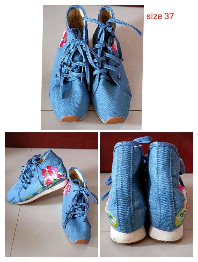 Girls clearance sneakers sale