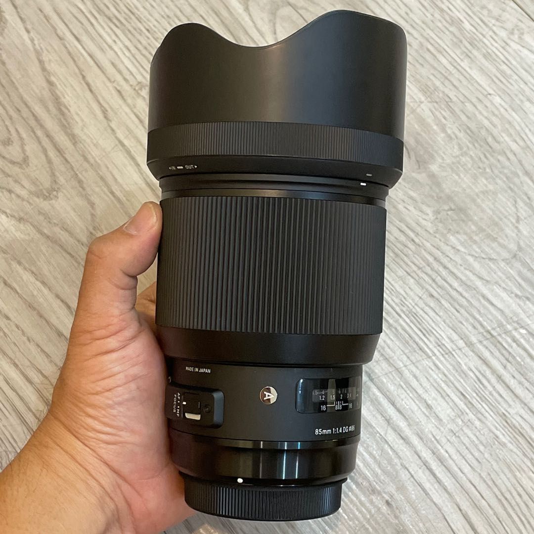 SIGMA ART 85mm f1.4 (CANON), Photography, Lens & Kits on Carousell
