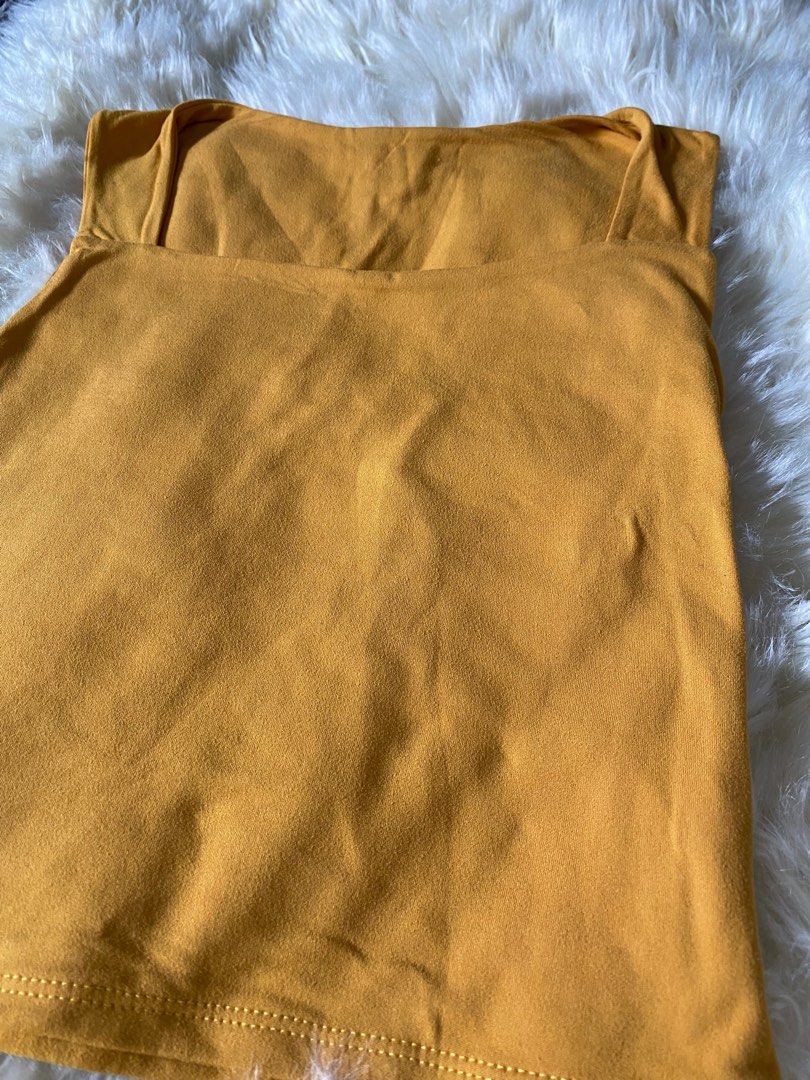 Sleeveless Top (Category: Sleeveless) located in Santa Rosa. Submitted by rockitlee (Listing ID 1245123709, Image 3). Description: •Lightly used •150 for two shirt •100 ea •Slightly negotiable •Rfs: Decluttering.