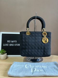(Category: ) located in . Submitted by luxebagstorebyrgdc (Listing ID 1245199376, Image 1). Description: .