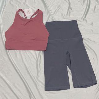 Sports Wear 🙇🏻‍♀️ 成本價出售 🈹 no bargain 運動套裝 sports wear set yoga bra top sports pants for gym hiking Pilates aerial yoga workout