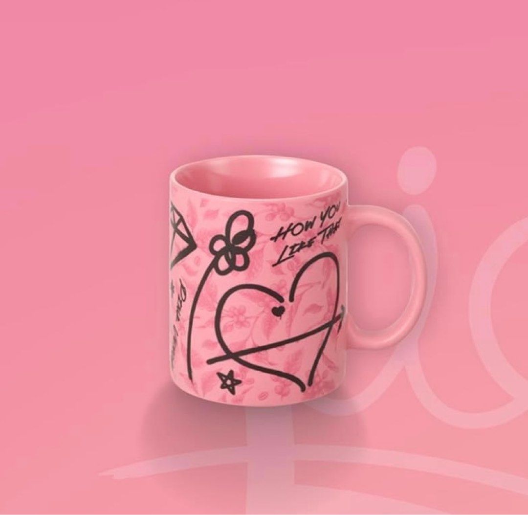 Starbucks x Blackpink Doodle Mug (Category: Coffee & Tea Tableware) located in Pasig City. Submitted by missjeee (Listing ID 1245155421, Image 1). Description: Starbucks x Blackpink Doodle Mug.