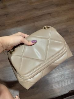(Kategori: ) berada di . Dikirim oleh liamonica92 (ID iklan 1245157572, Gambar 1). Deskripsi: .