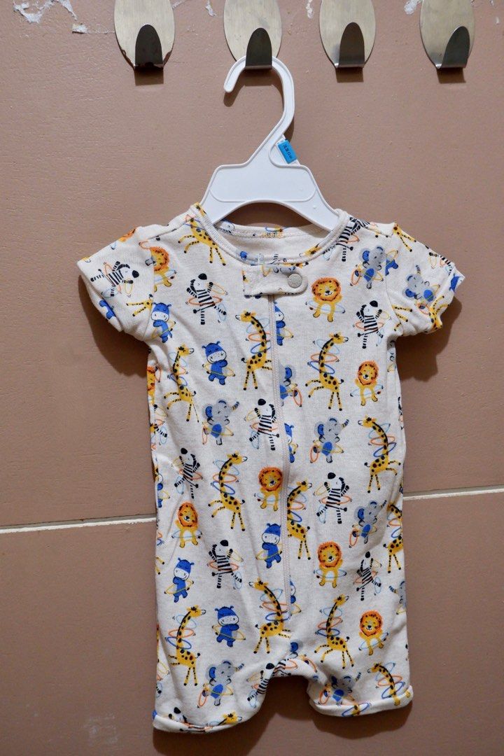Children's top place onesies