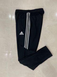 (Category: ) located in . Submitted by clothes.store_ (Listing ID 1245180189, Image 1). Description: .