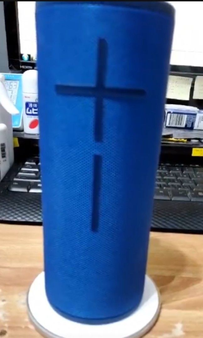 Ue boom sales water resistant