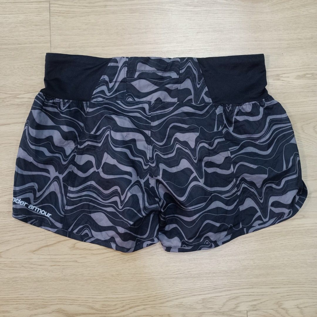 Under Armour dri fit, Women's Fashion, Activewear on Carousell