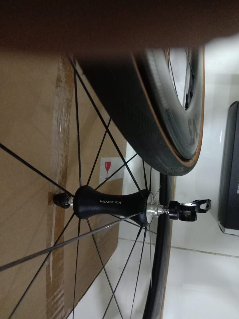 Vuelta carbon online pro v3