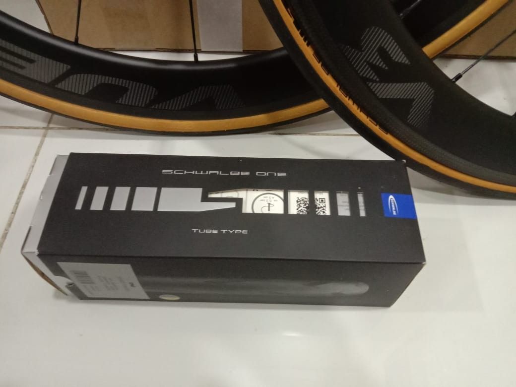 Vuelta carbon pro v3 deals