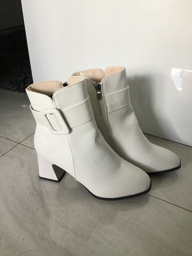 White ankle boots with buckles outlet