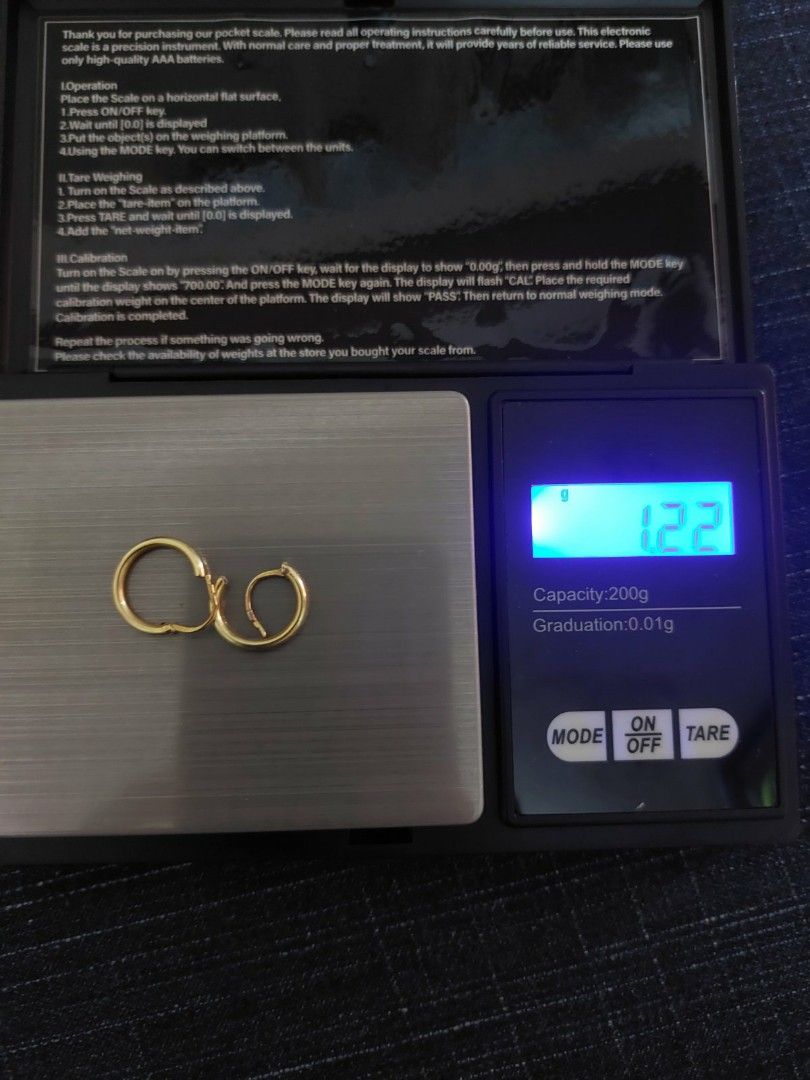 18k real yellow gold loop dainty earrings, Women's Fashion, Jewelry