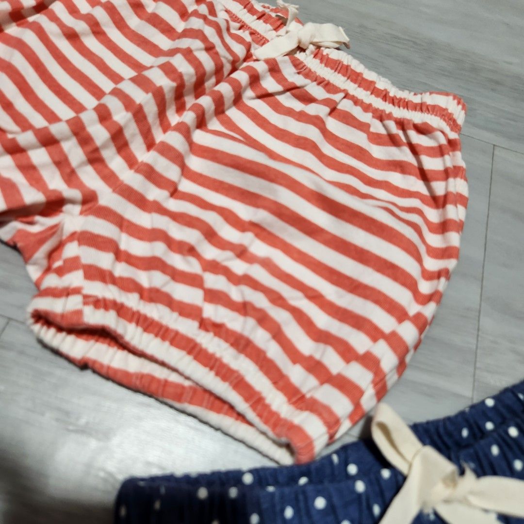 2 for 12 Baby GAP Girl Bubble Shorts 18 24 Months Babies