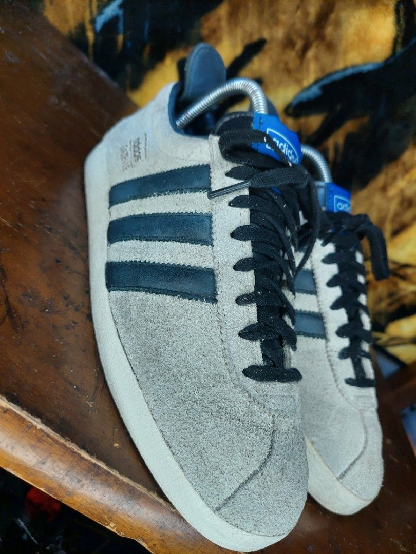 Adidas Gazelle vintage size 7.5 men. Women 8.5 Men s Fashion