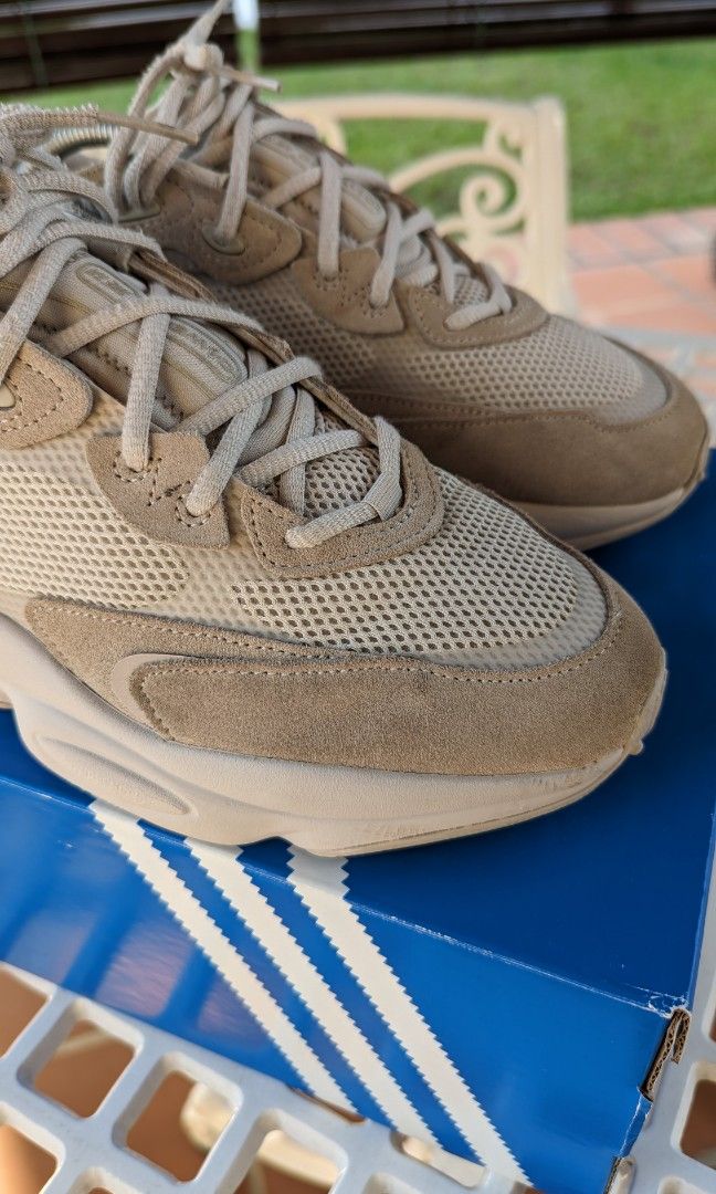 Ozweego size 5 store