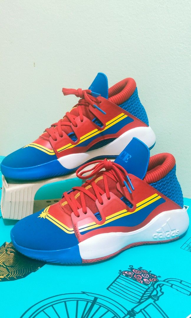 Captain marvel pro vision store