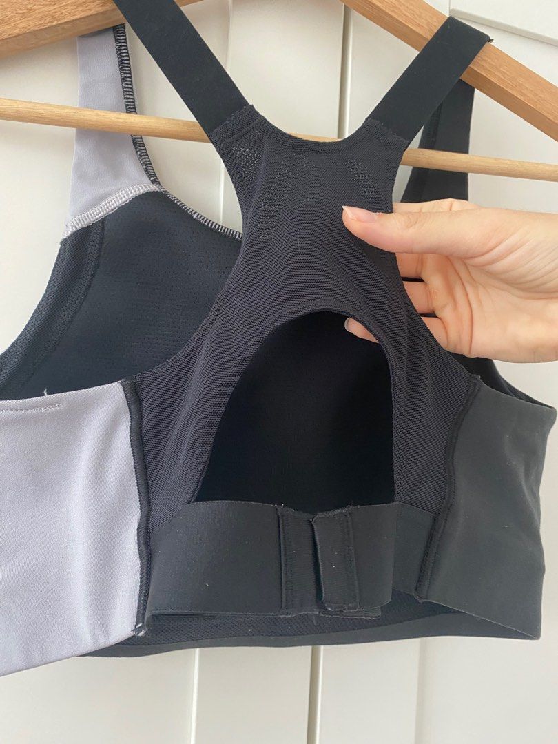 LNDR Sports Bra Marine (XS), Women's Fashion, Activewear on Carousell