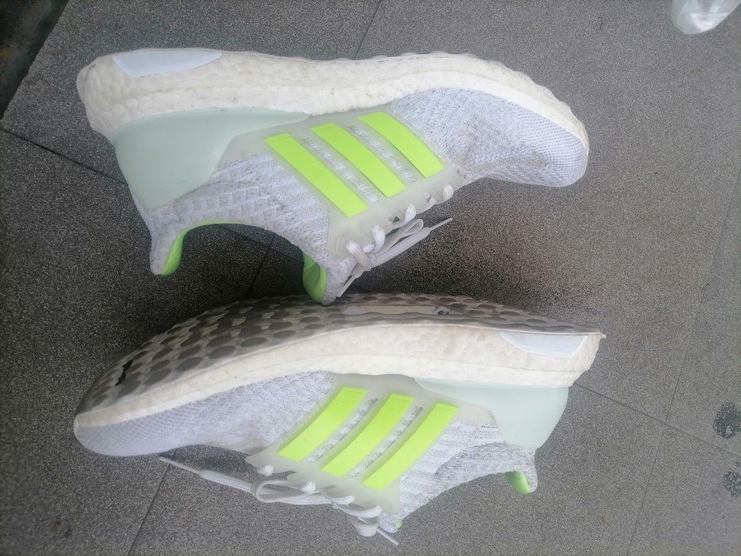Ultra boost 19 shop glow in the dark