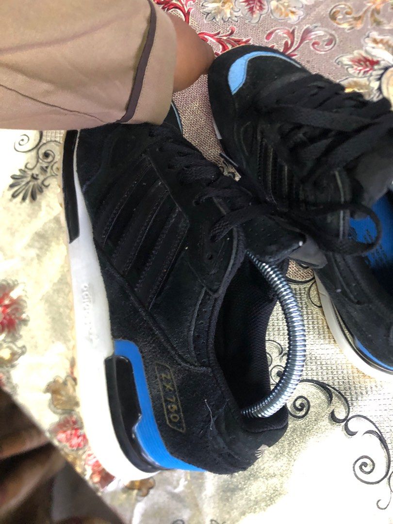 Adidas zx750 Men s Fashion Footwear Casual shoes on Carousell
