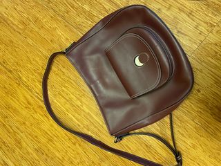 （分類：）位於 。 由 pipishen22 提交（商品編號 1245233640，圖片 1）。簡介： 。