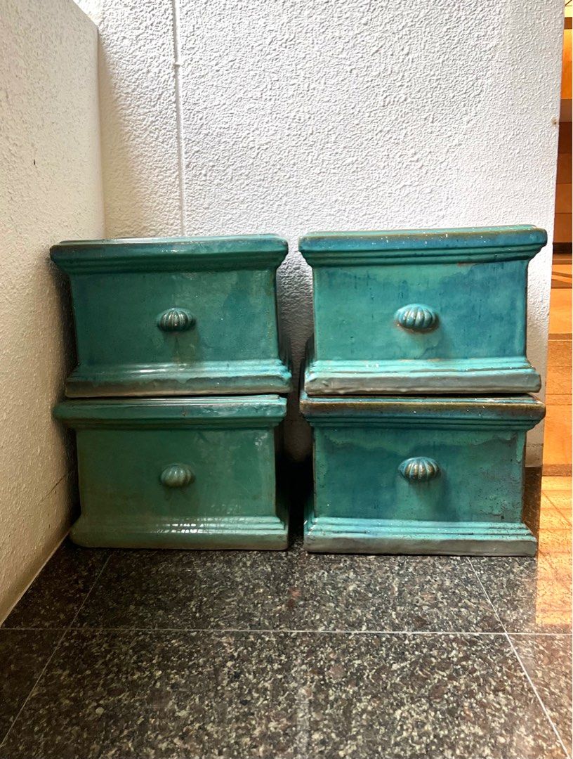 Planter pots64885053475586111