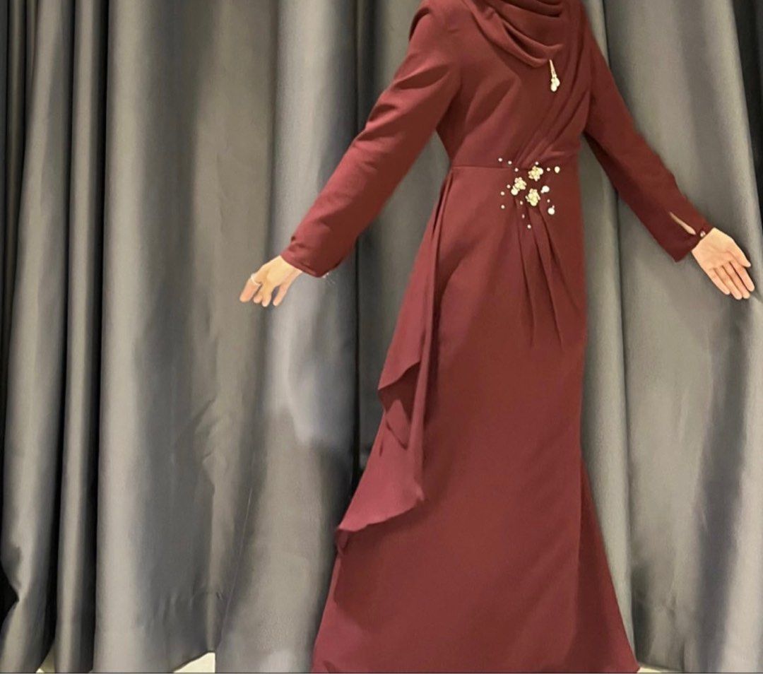 Burgundy on sale dress casual