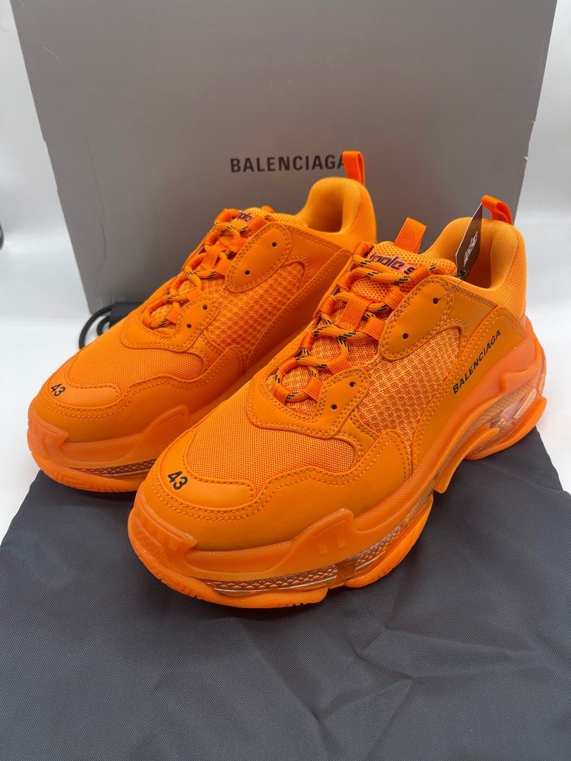 Triple s discount balenciaga orange