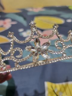 Bridal Tiara (can be used in other occasions)