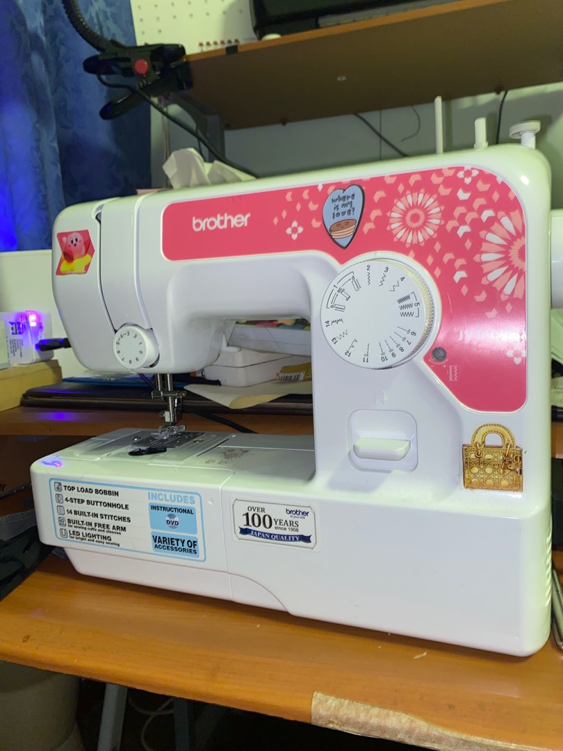 Brother JV1400 Sewing Machine, Hobbies & Toys, Stationery & Craft