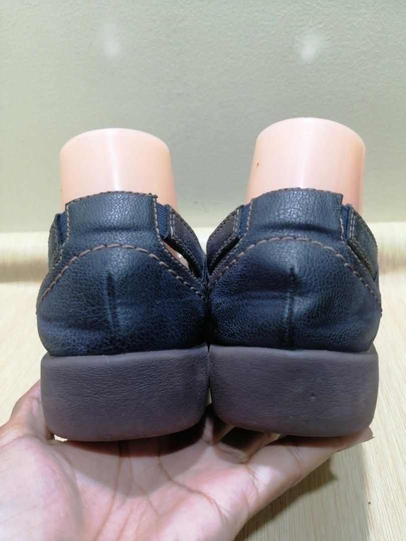 Clarks size 8 best sale womens shoes