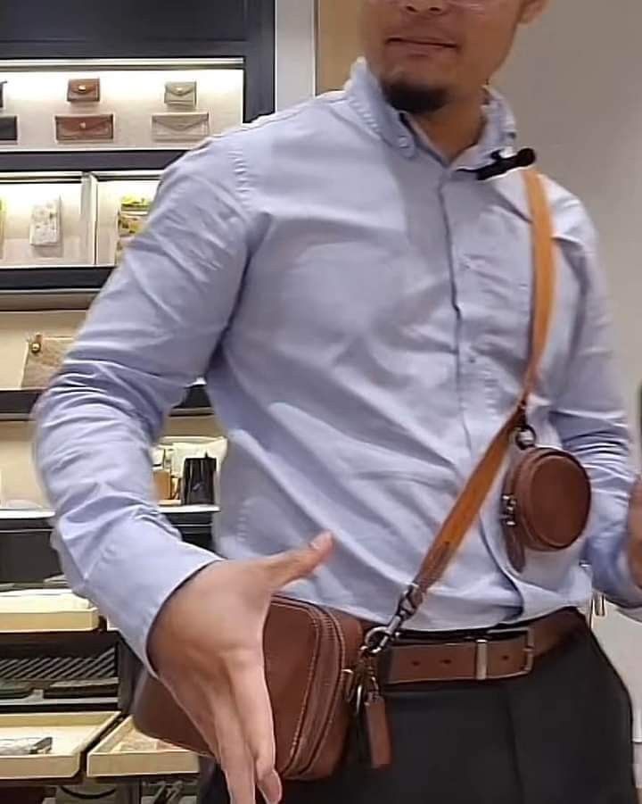 coach charter slim bag embossed (Category: Luxury Bags & Wallets) located in Pateros City. Submitted by moira1985 (Listing ID 1245306808, Image 1). Description: coach charter slim bag embossed unisex orig copy vietnam made.