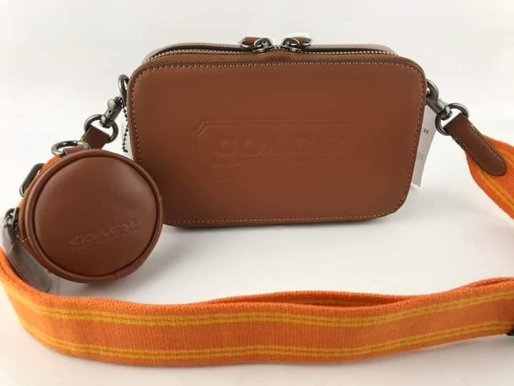 coach charter slim bag embossed (Category: Luxury Bags & Wallets) located in Pateros City. Submitted by moira1985 (Listing ID 1245306808, Image 2). Description: coach charter slim bag embossed unisex orig copy vietnam made.