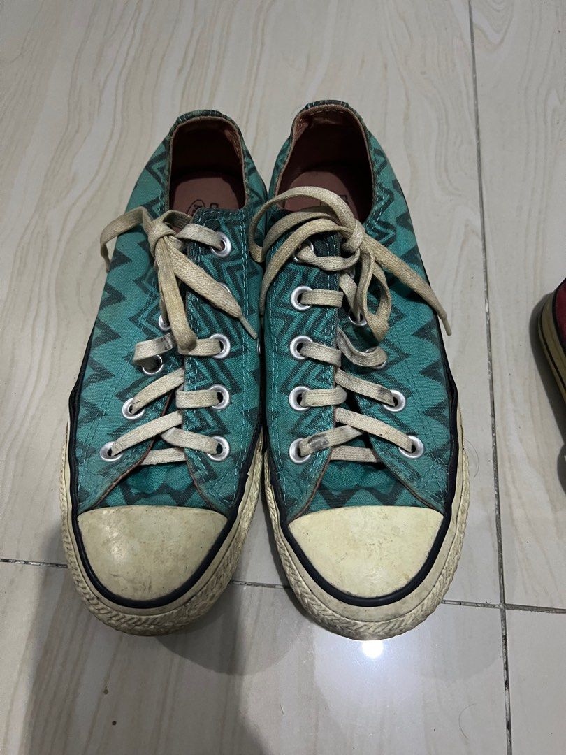 chuck basketball shoes