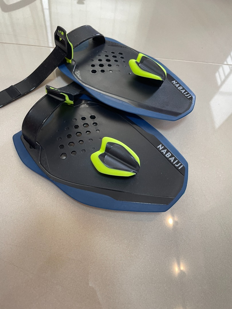 Decathlon Nabaiji Swim Hand Paddles Hard, Sports Equipment, Sports