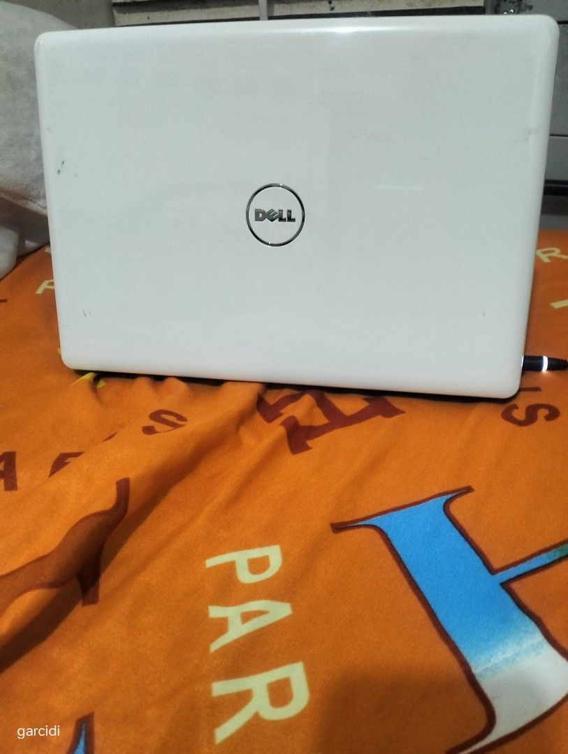 Dell inspiron budget meal laptop on Carousell