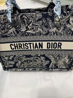Large Dior Book Tote Pink and Gray Toile de Jouy Sauvage Embroidery (42 x  35 x 18.5 cm)