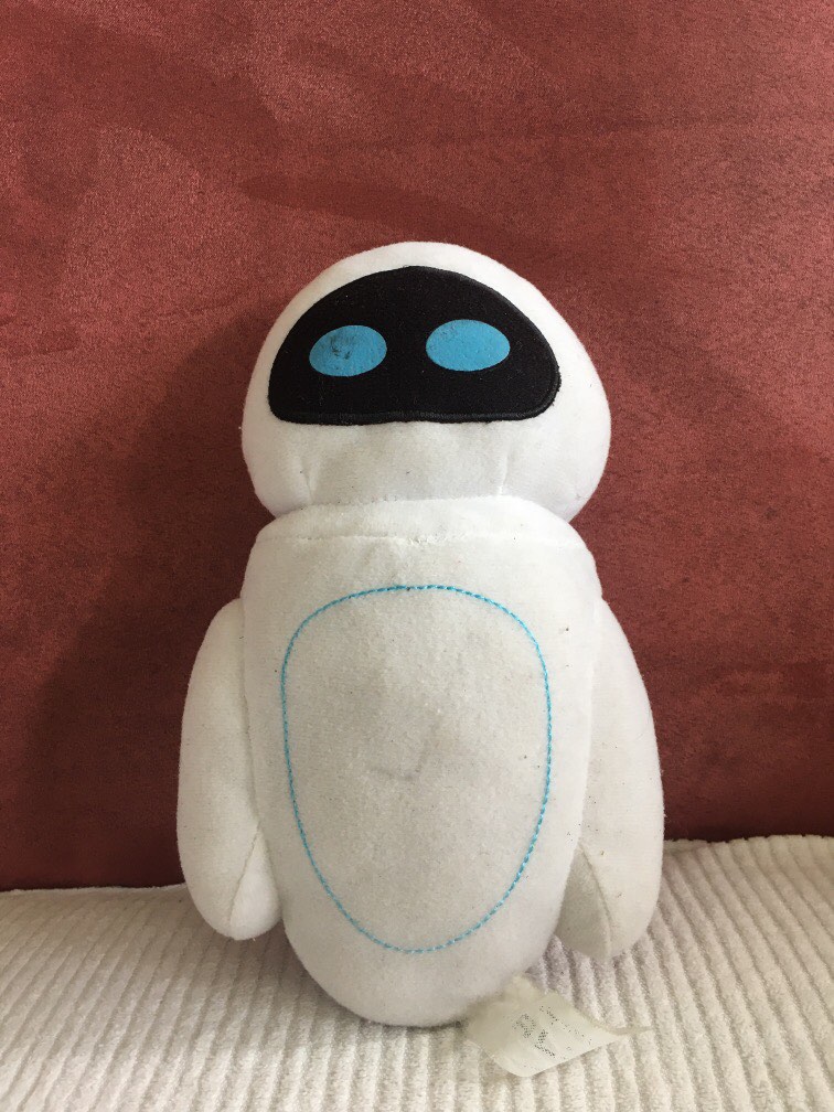 Eve WallE plush toy, Hobbies & Toys, Toys & Games on Carousell