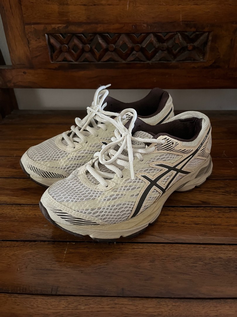 FAST SELL Asics Sports Shoes cm 23.0 EURO 37 US 6 UK 4 BR 34.5 CN 230 2.5