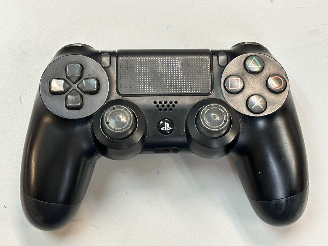Faulty ps4 controller outlet