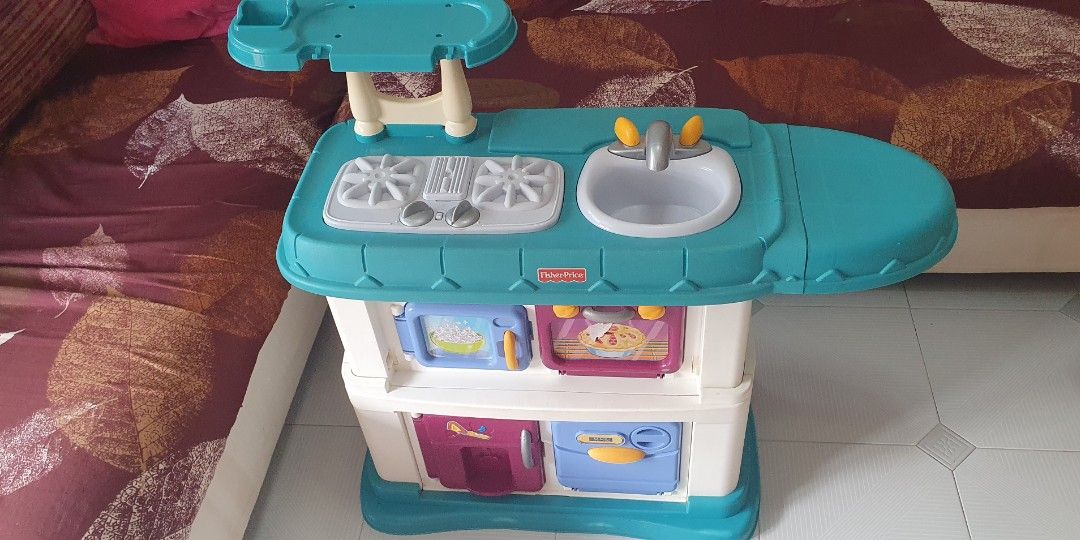 Fisher price play kitchen 2025