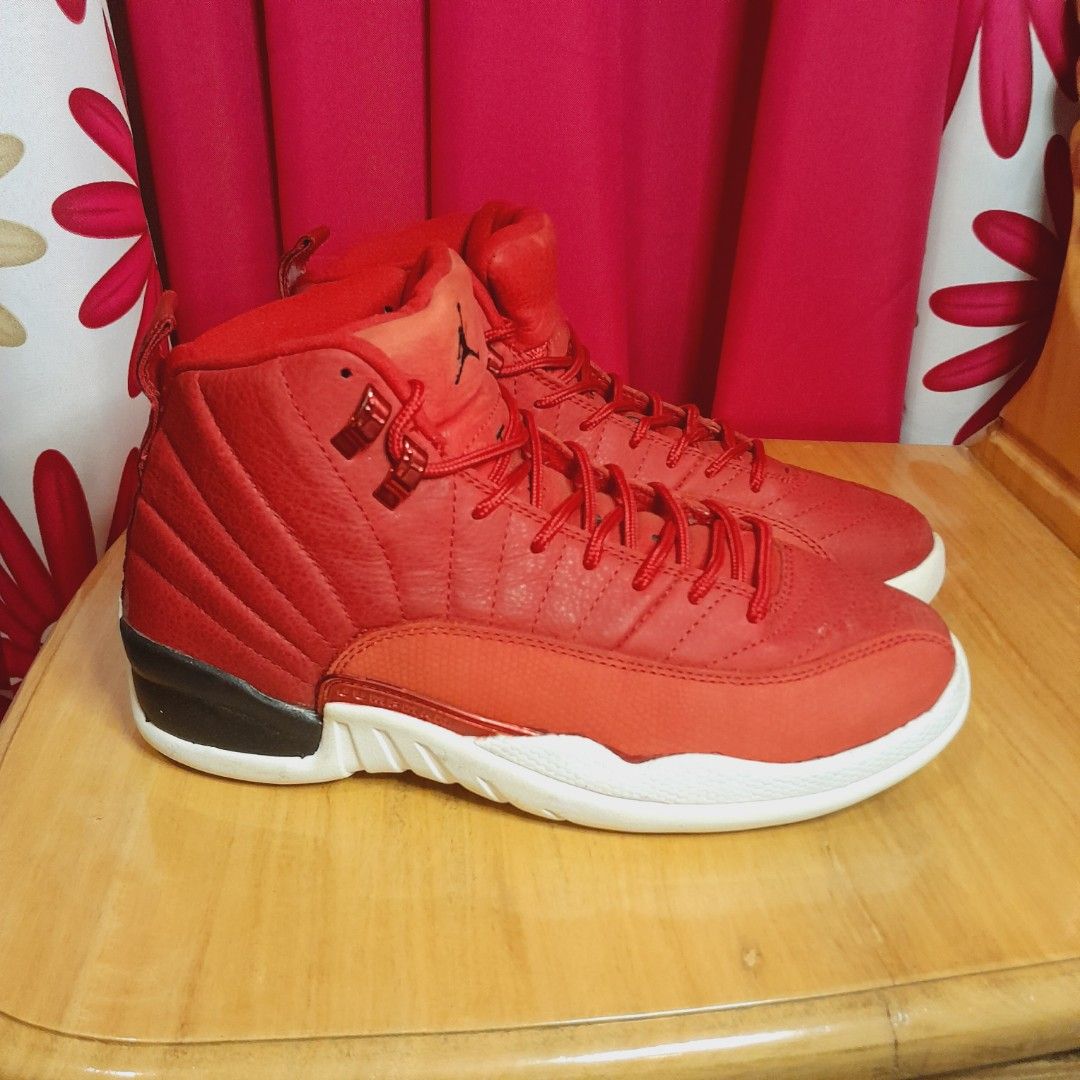 For sale Men s Fashion Footwear Sneakers on Carousell