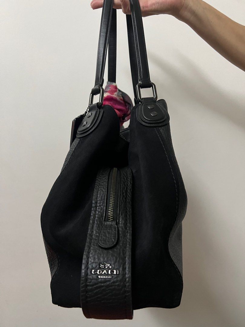 Coach edie shoulder bag shop 42 black