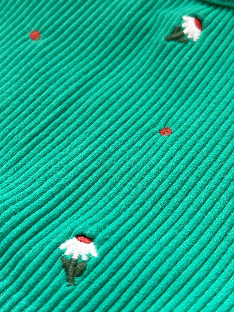 Green Floral Zara Halter, Women's Fashion, Tops, Sleeveless on Carousell