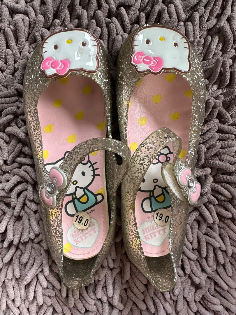 Hello kitty shop ballet flats
