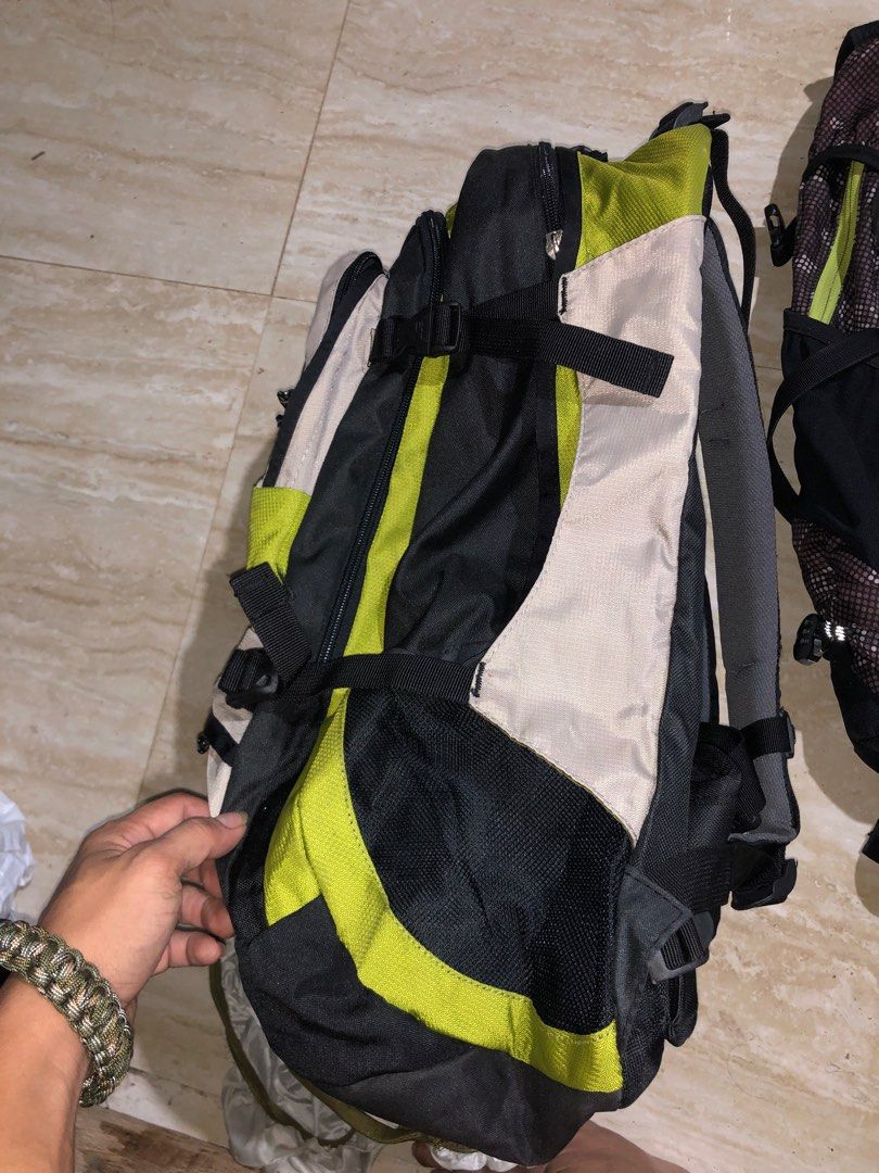 Hiking bag clearance sulit