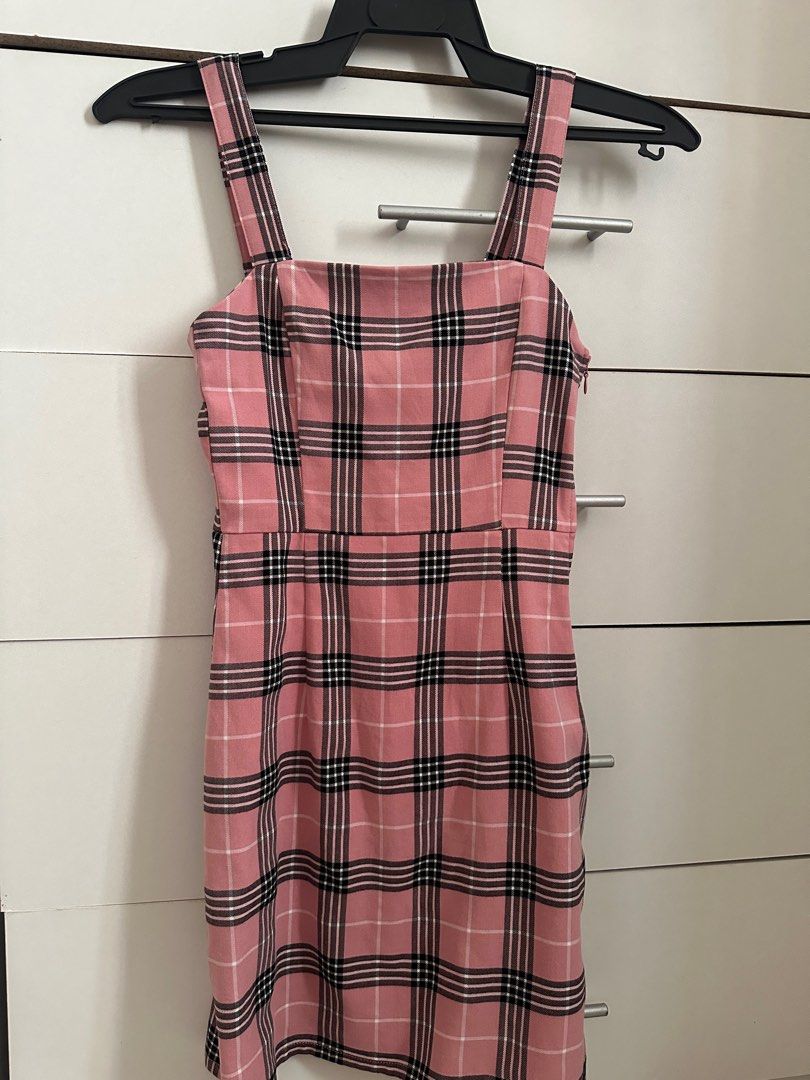 H M Plaid dress Women s Fashion Dresses Sets Dresses on Carousell