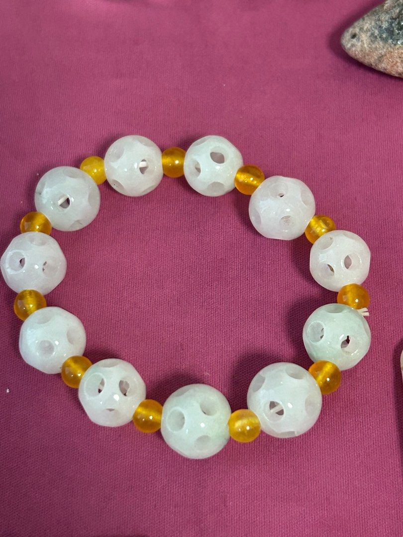 Jade (Category: Precious Stones) located in Singapore. Submitted by rednbleu (Listing ID 1213356608, Image 6). Description: Buddha zodiac jade collection. Pm if keen. Come with certificate. .