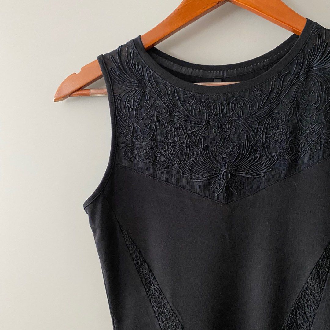 Black lace top - Women's fashion